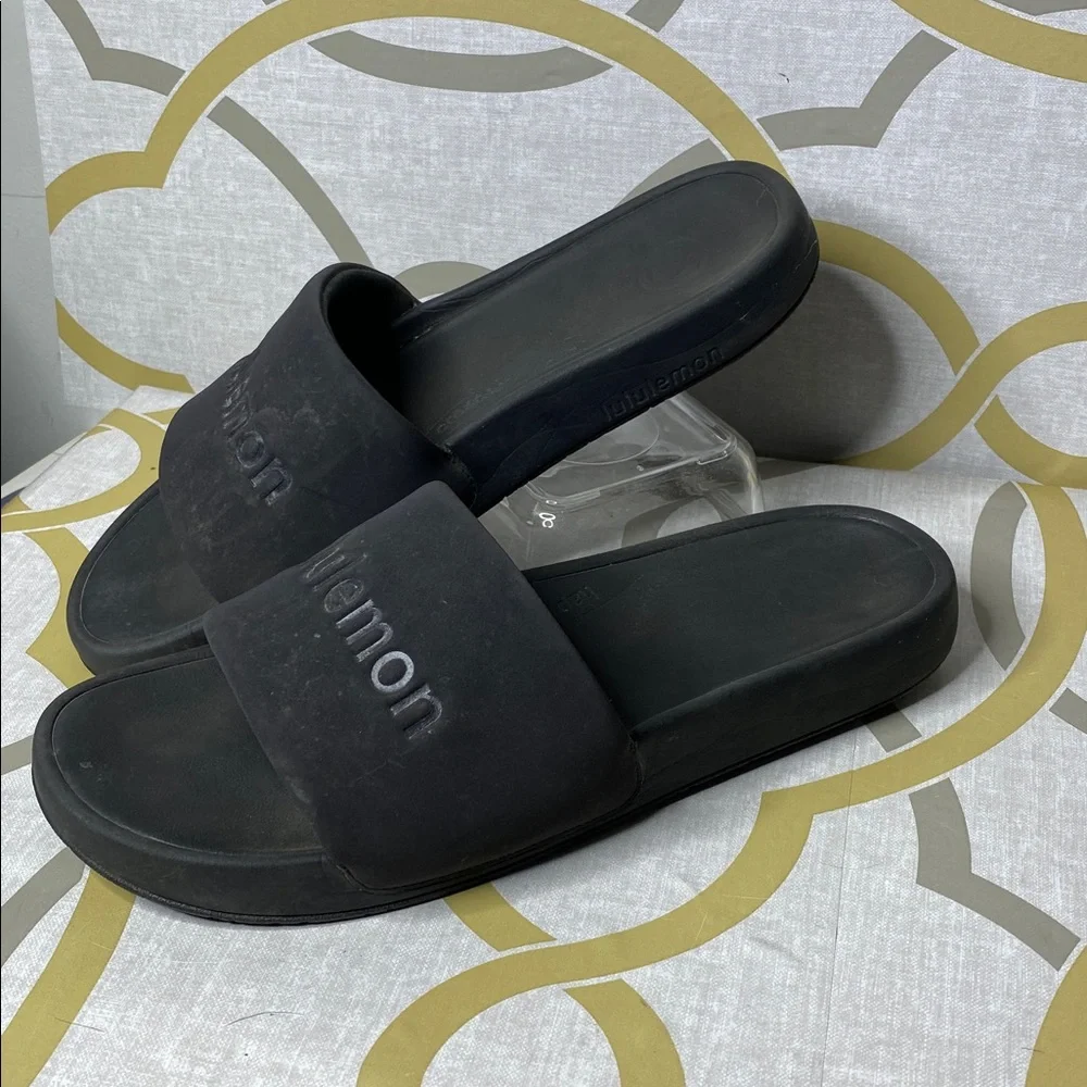 Lululemon Slides - Picture 2 of 6